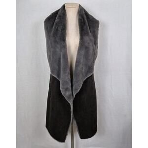 Ariat Women’s Faux Fur Vest Size S Black Gray Open Front Sleeveless Western